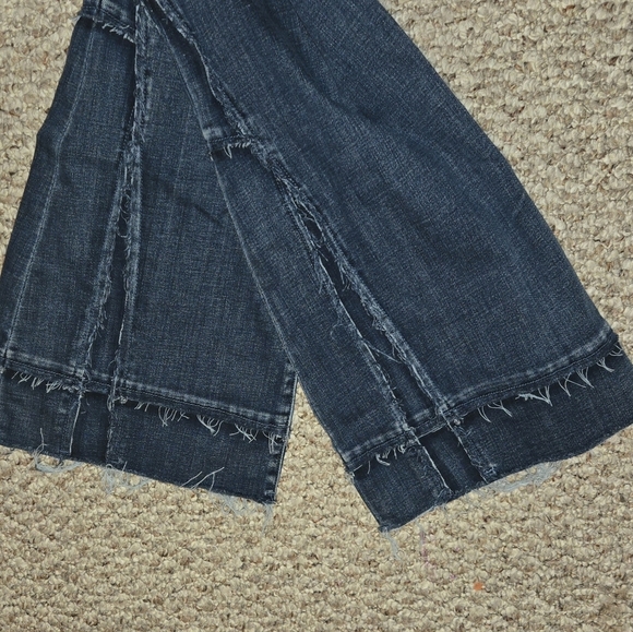 Liverpool Jeans Flared Distressed High Rise Crop Blue Denim Women's 12/31 - Picture 4 of 6